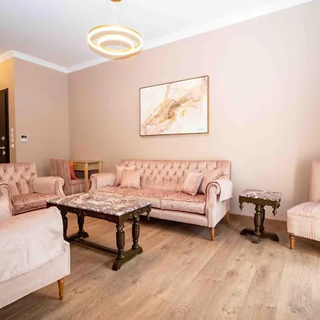 Sampa Apartman *
