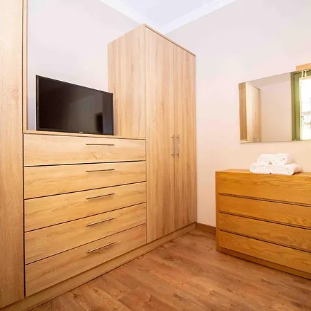 Sampa Apartman *